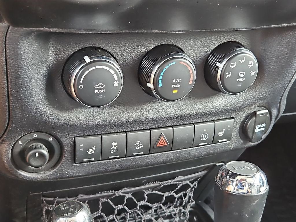 2016 Jeep Wrangler Unlimited Rubicon - Photo 32
