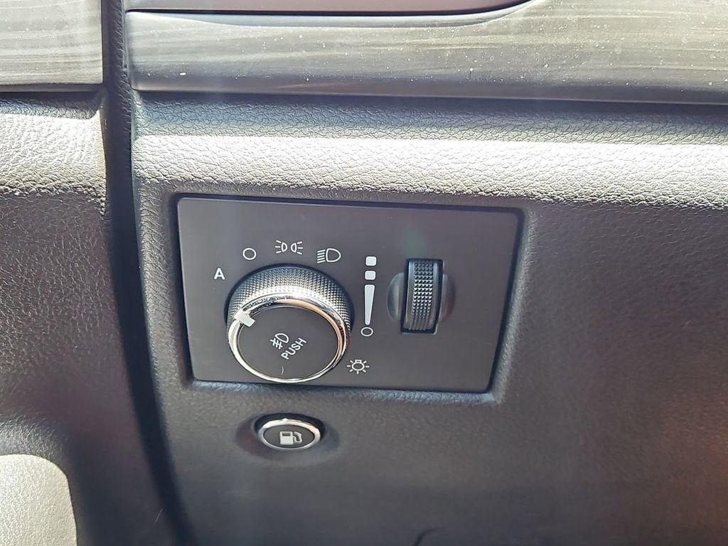2021 Jeep Grand Cherokee Laredo X - Photo 18
