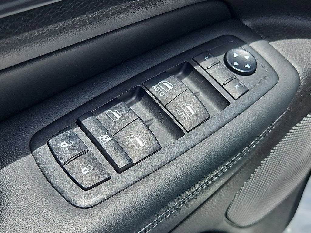 2021 Jeep Grand Cherokee Laredo X - Photo 24