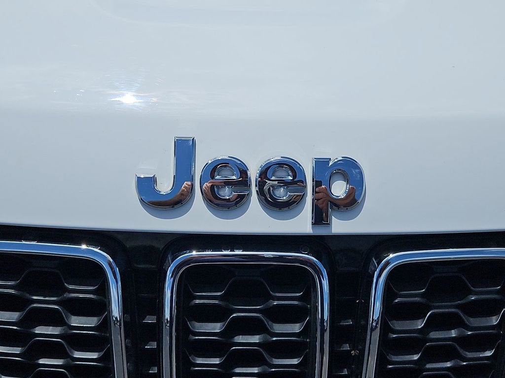 2021 Jeep Grand Cherokee Laredo X 4x2