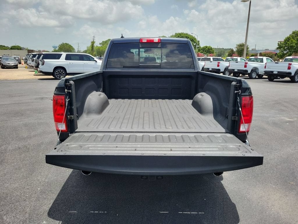 2017 RAM 1500 Lone Star Quad Cab 4x2 6'4" Box