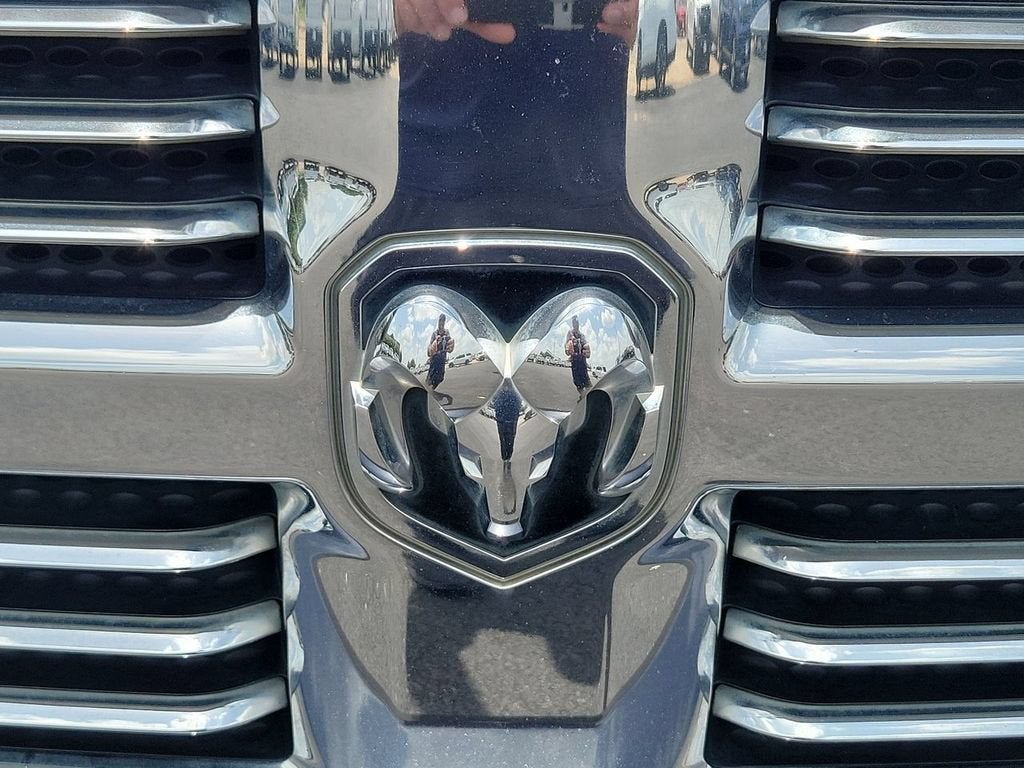 2017 RAM 1500 Lone Star Quad Cab 4x2 6'4" Box