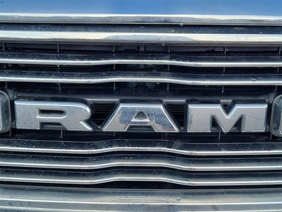 2022 RAM 1500 Laramie Crew Cab 4x4 5'7" Box