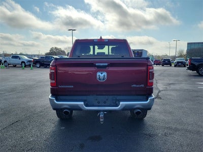 2022 RAM 1500 Laramie Crew Cab 4x4 5'7" Box