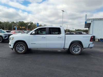 2022 RAM 1500 Laramie Crew Cab 4x4 5'7" Box