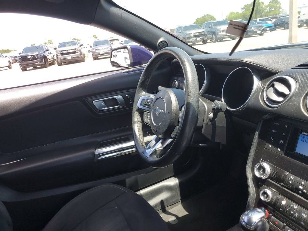 2020 Ford Mustang EcoBoost Fastback