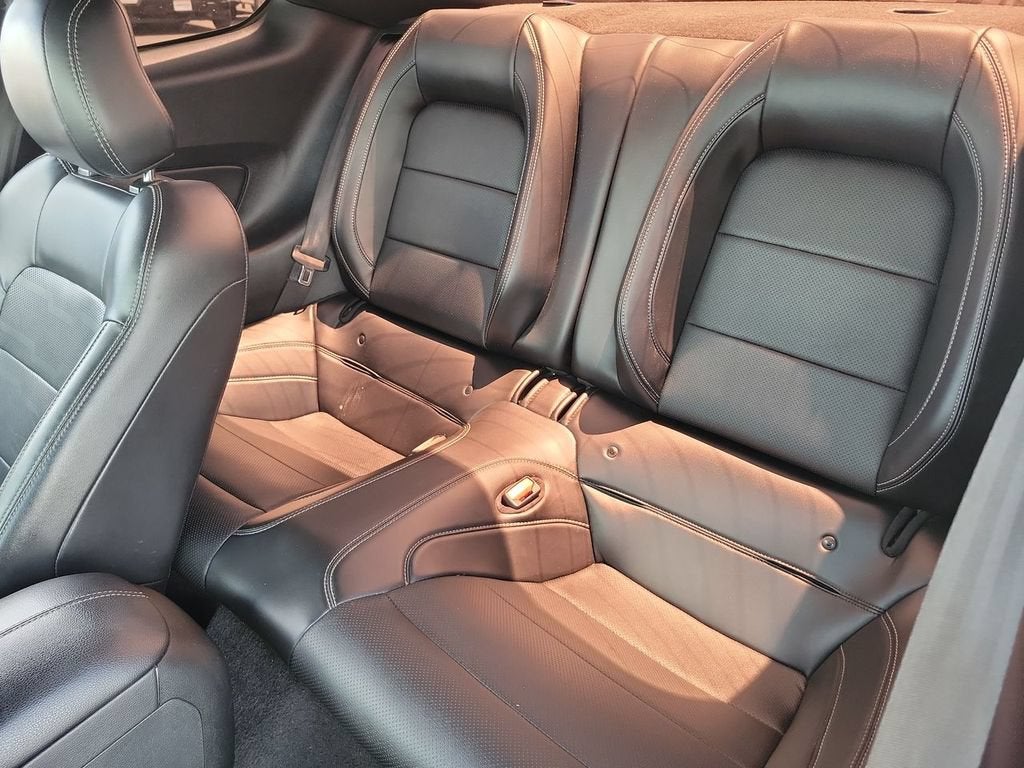 2022 Ford Mustang EcoBoost Premium Fastback