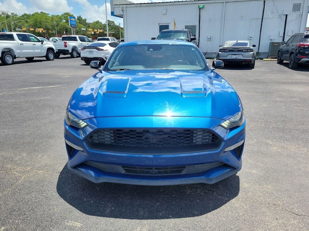 2022 Ford Mustang EcoBoost Premium Fastback