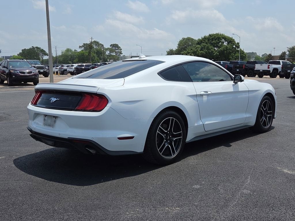 2022 Ford Mustang EcoBoost Premium Fastback