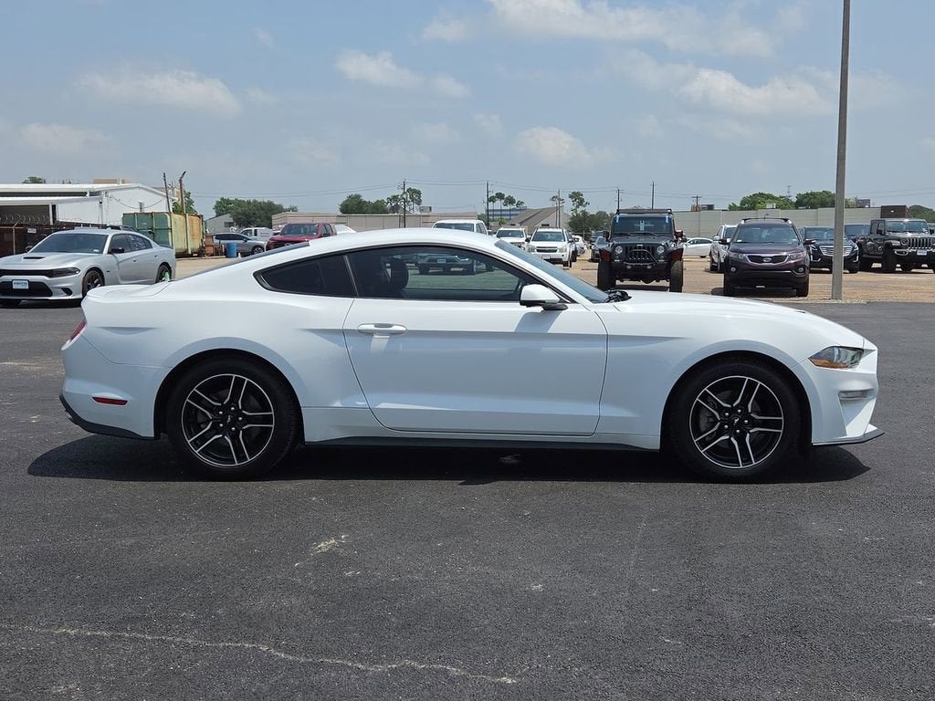 2022 Ford Mustang EcoBoost Premium Fastback