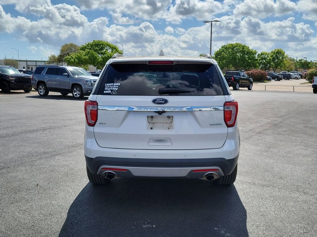 2016 Ford Explorer XLT