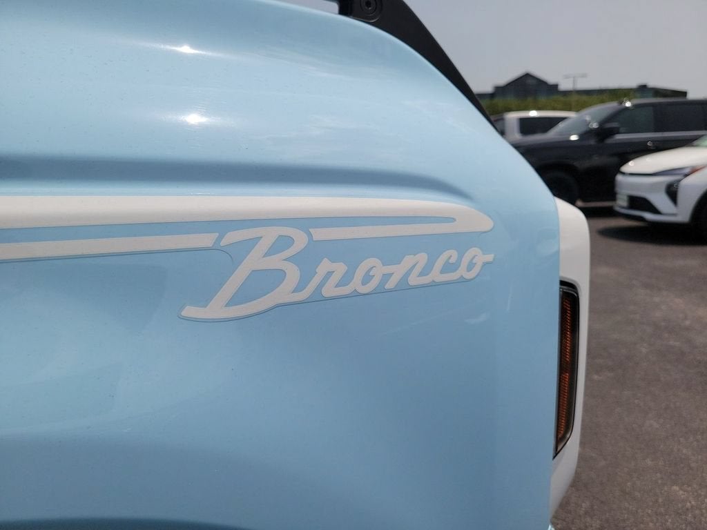 2024 Ford Bronco Heritage Edition