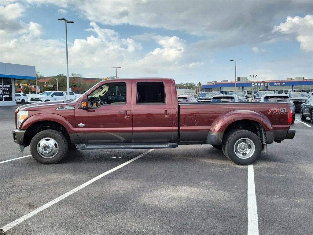 2015 Ford Super Duty F-350 DRW Lariat