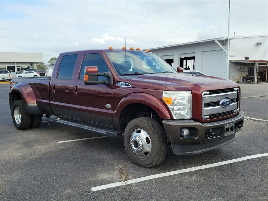 2015 Ford Super Duty F-350 DRW Lariat