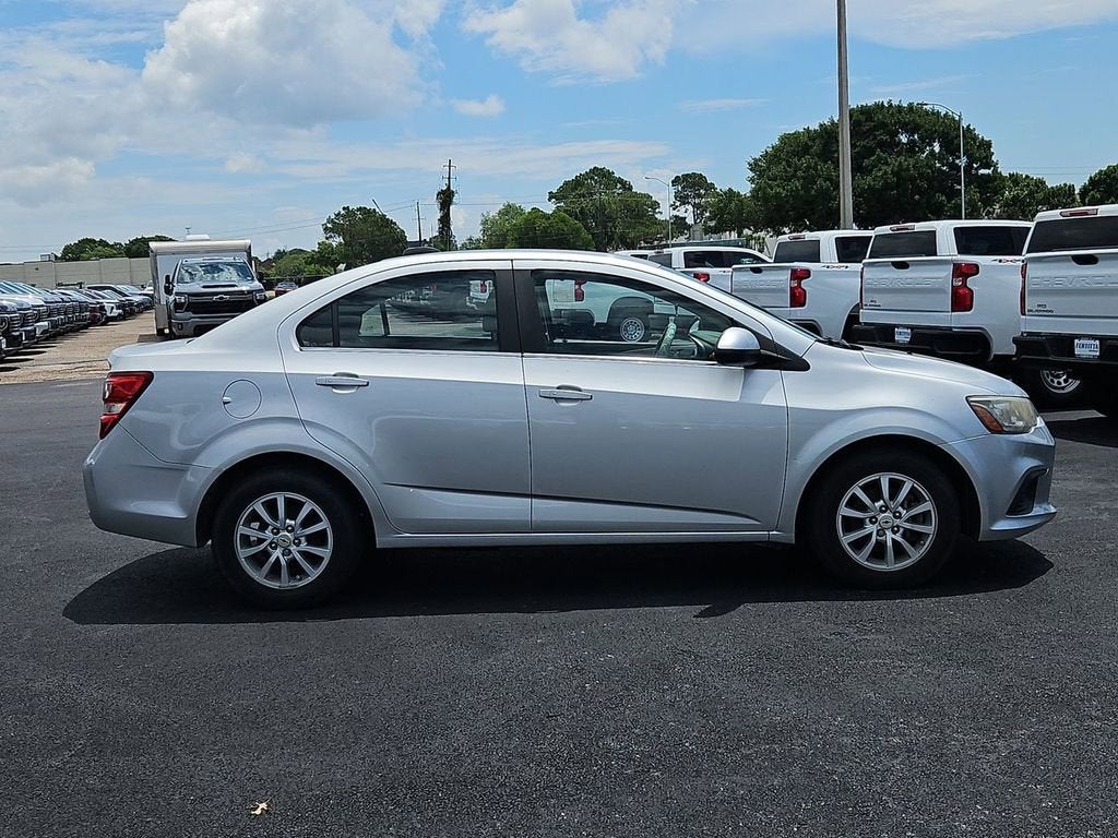 2017 Chevrolet Sonic LT
