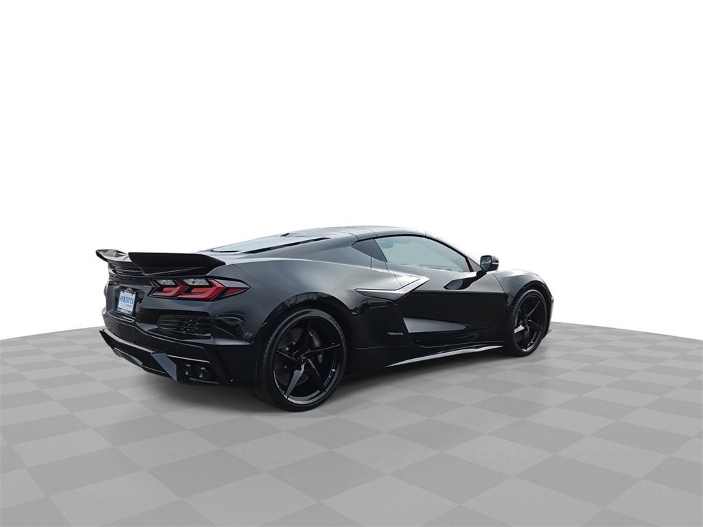 2025 Chevrolet Corvette E-Ray 1LZ