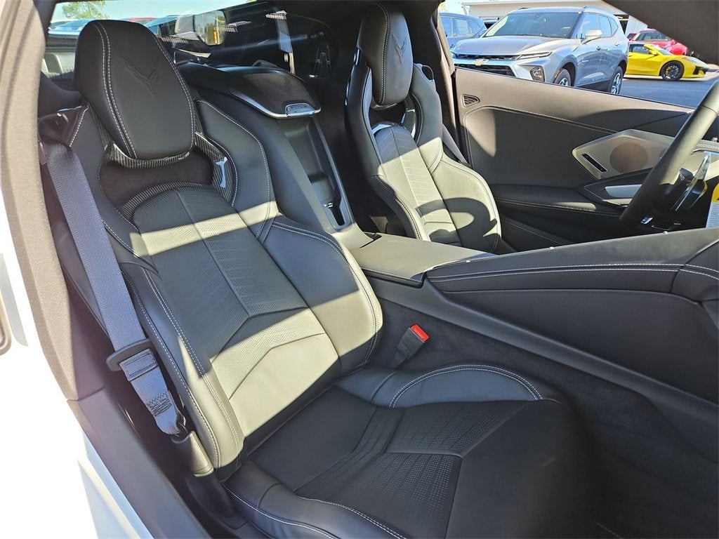 2025 Chevrolet Corvette E-Ray 2LZ