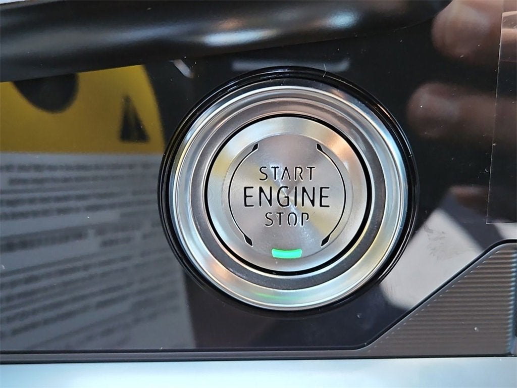 2025 Chevrolet Corvette E-Ray 2LZ