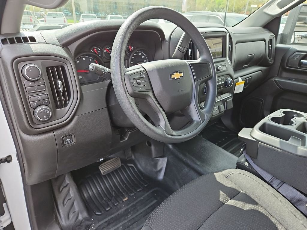 2025 Chevrolet Silverado 3500 HD Chassis Cab Work Truck