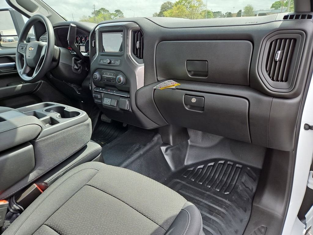 2025 Chevrolet Silverado 3500 HD Chassis Cab Work Truck