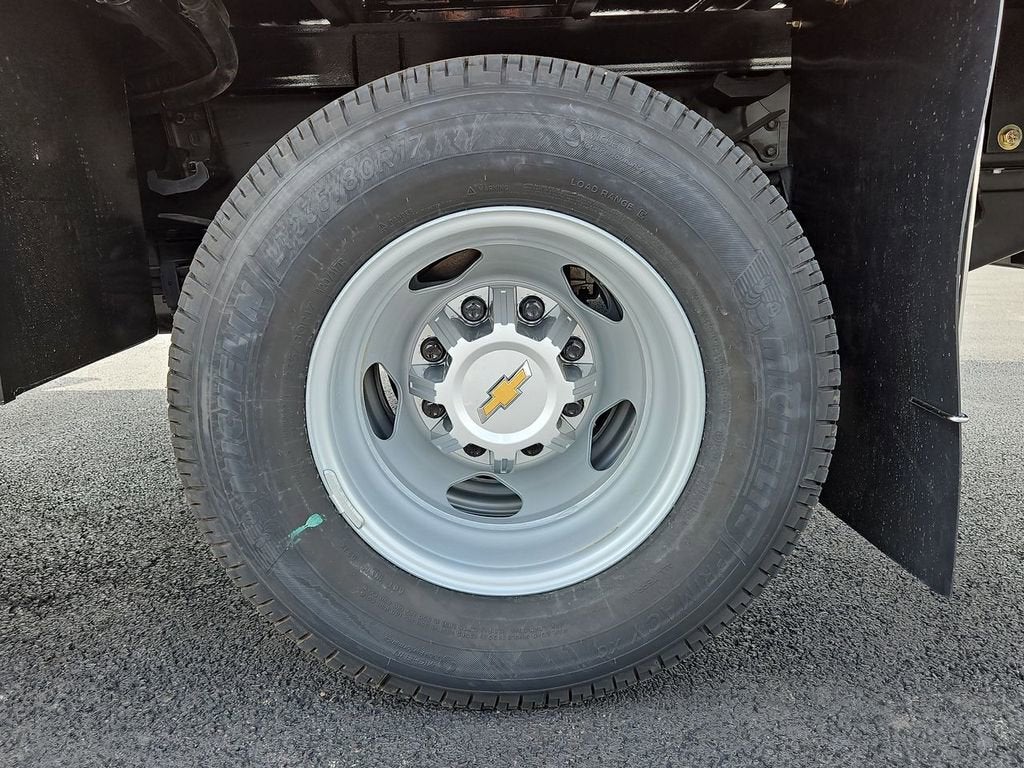 2025 Chevrolet Silverado 3500 HD Chassis Cab Work Truck