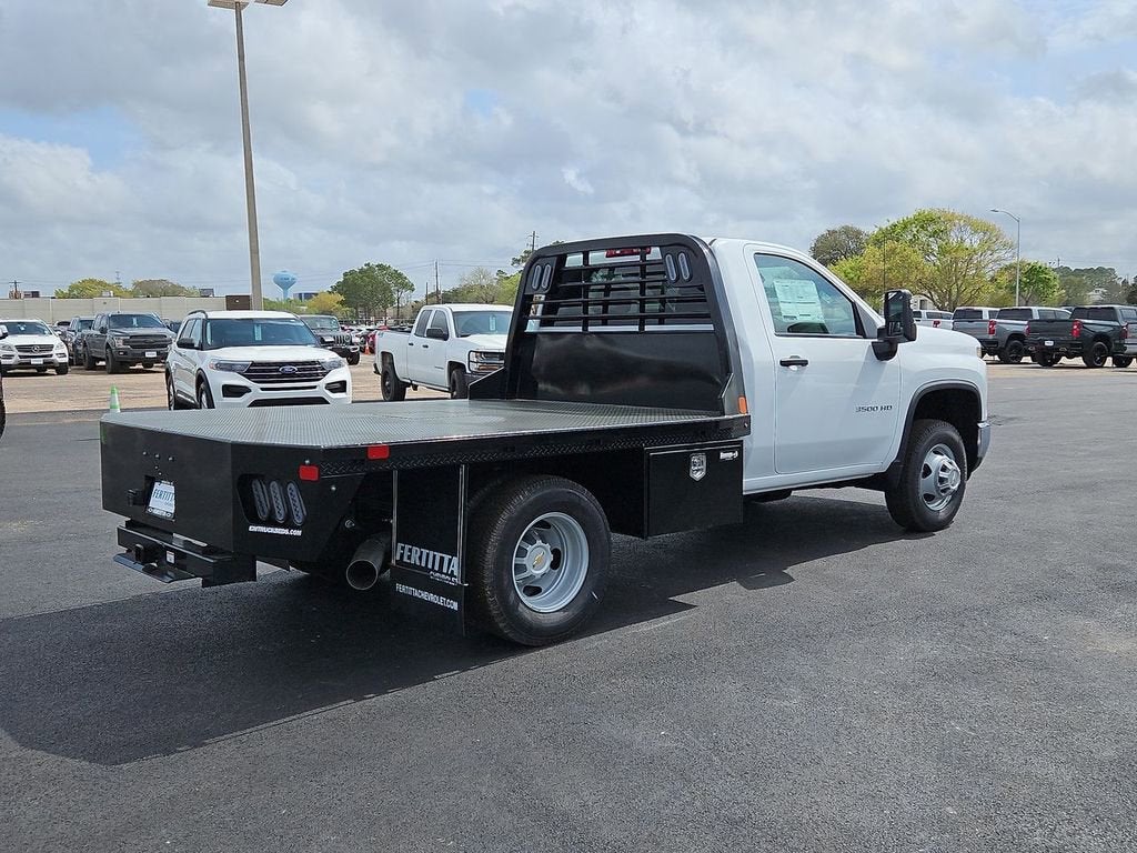 2025 Chevrolet Silverado 3500 HD Chassis Cab Work Truck