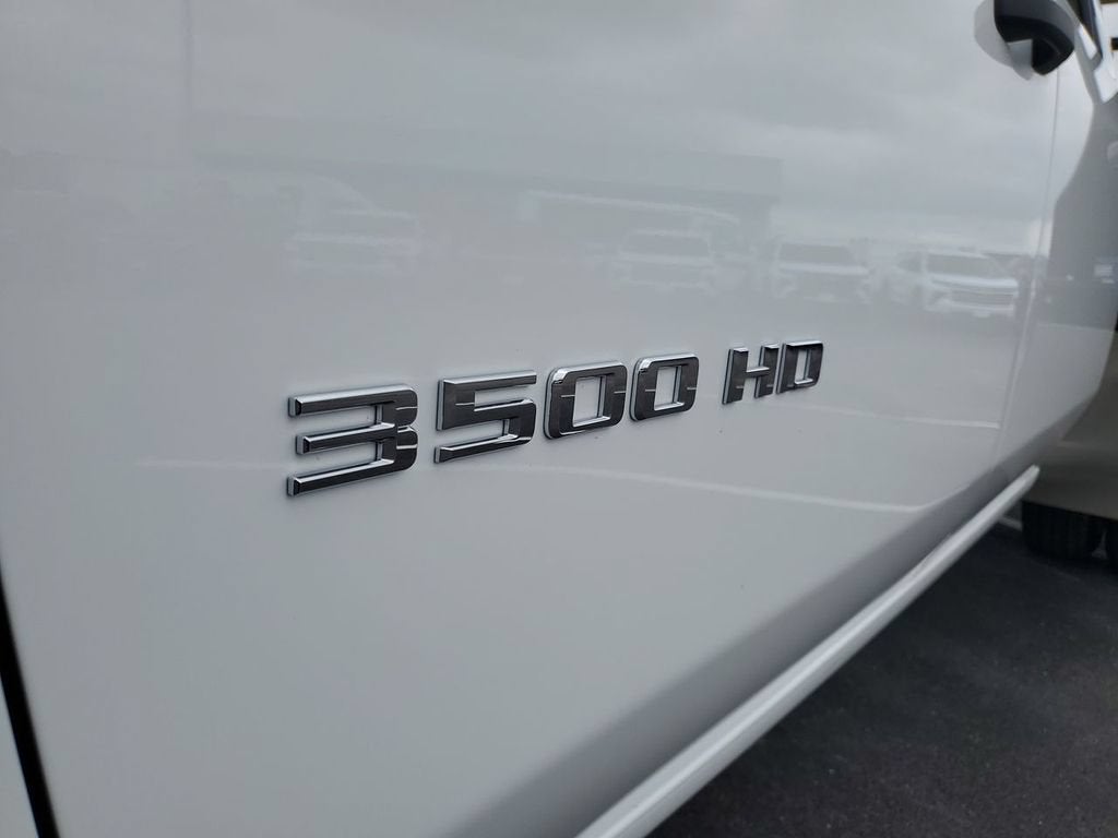 2026 Chevrolet Silverado 3500 HD Chassis Cab Work Truck