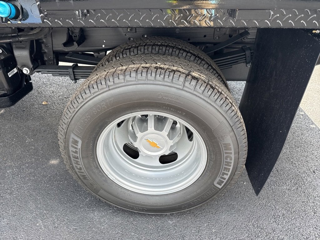 2025 Chevrolet Silverado 3500 HD Chassis Cab Work Truck