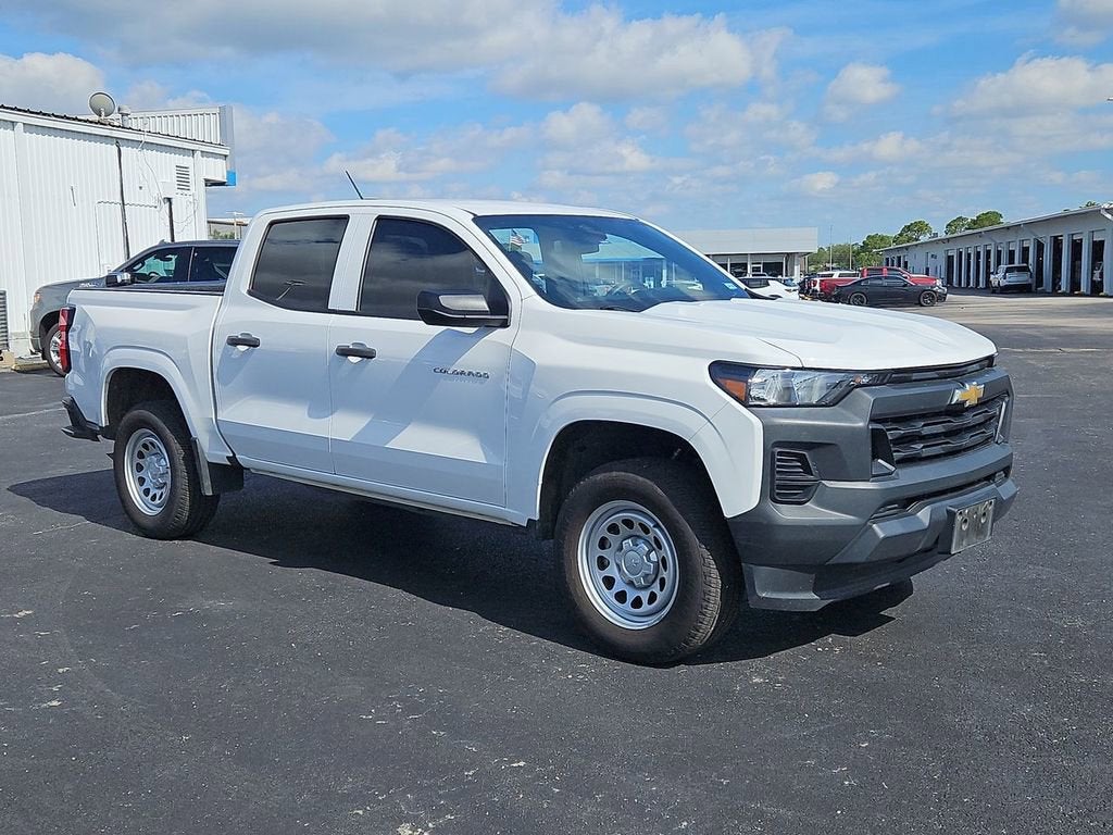 2023 Chevrolet Colorado WT