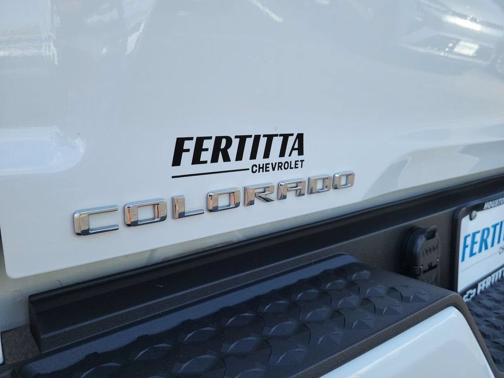 2025 Chevrolet Colorado WT/LT