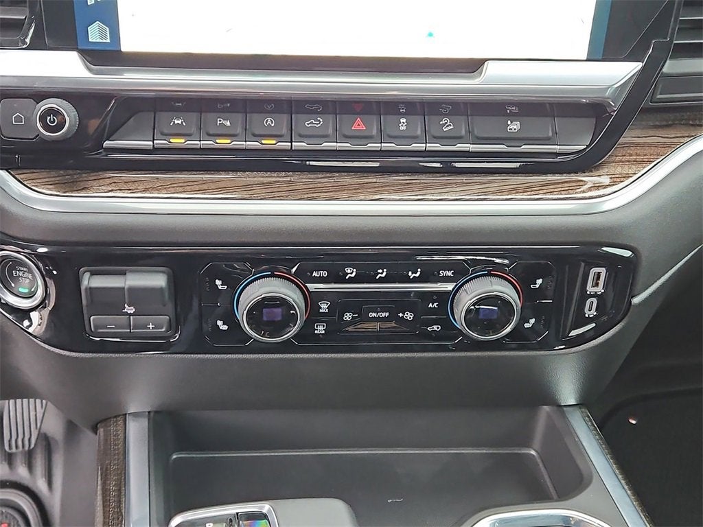 2025 Chevrolet Black Widow Silverado 1500 RST