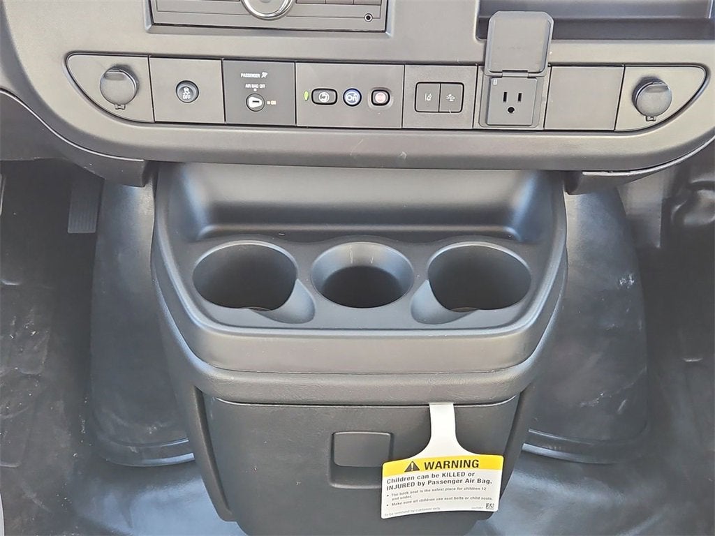 2025 Chevrolet Express Cargo 2500 WT