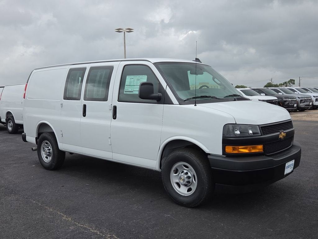 2026 Chevrolet Express Cargo WT