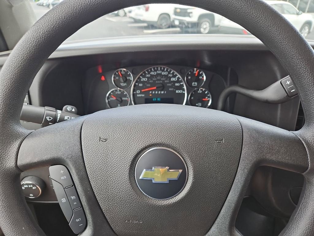 2026 Chevrolet Express Cargo WT