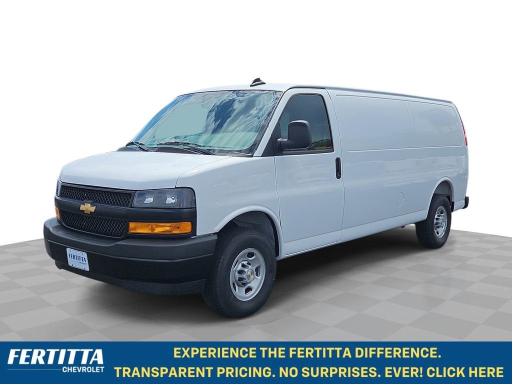 2026 Chevrolet Express 2500 Extended Work Van HD's photo