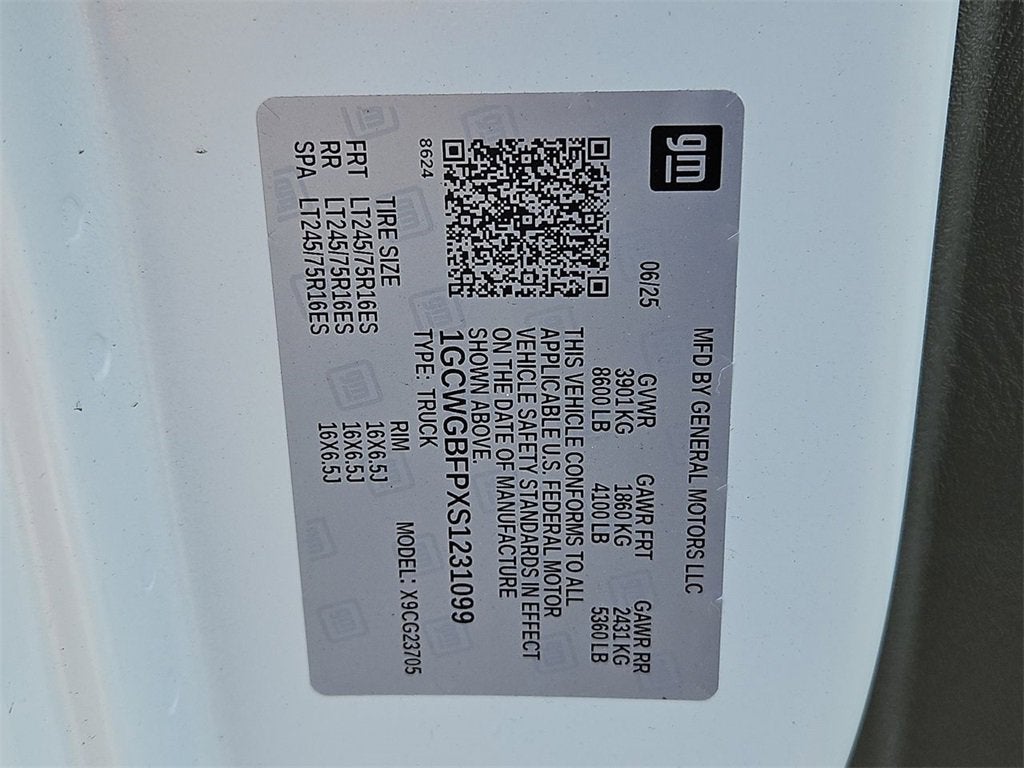 2025 Chevrolet Express Cargo 2500 WT