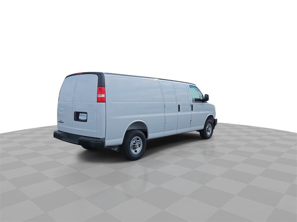 2025 Chevrolet Express Cargo 2500 WT