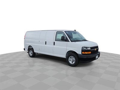 2025 Chevrolet Express Cargo 3500 WT