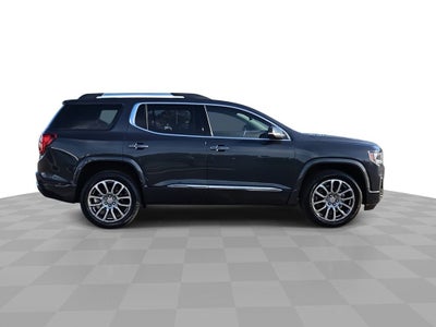 2022 GMC Acadia Denali