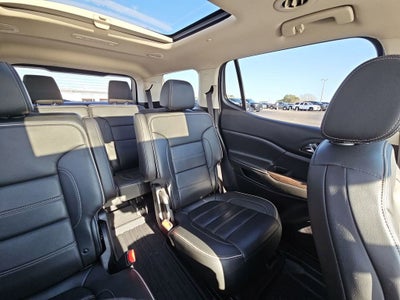 2022 GMC Acadia Denali