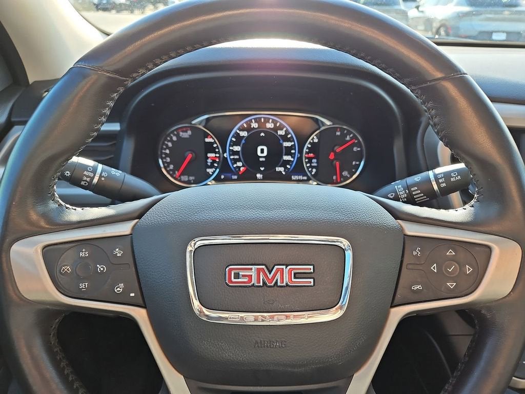 2022 GMC Acadia Denali