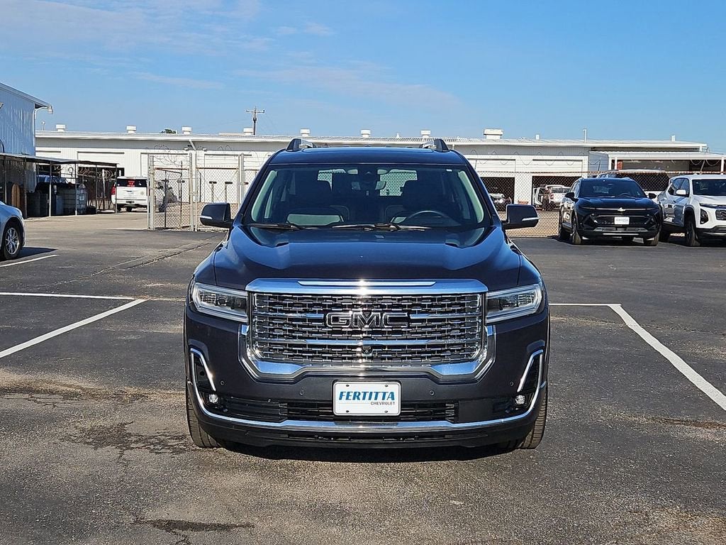 2022 GMC Acadia Denali