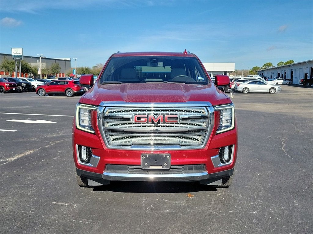 2022 GMC Yukon SLT