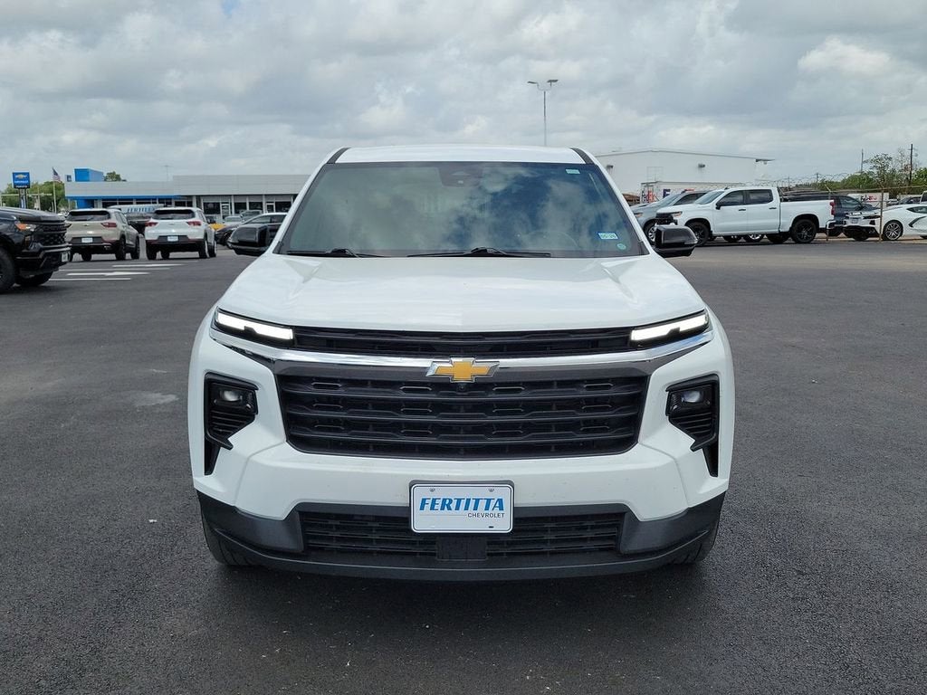 2024 Chevrolet Traverse LS