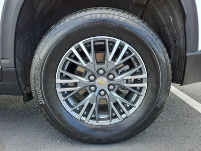 2024 Chevrolet Traverse LS