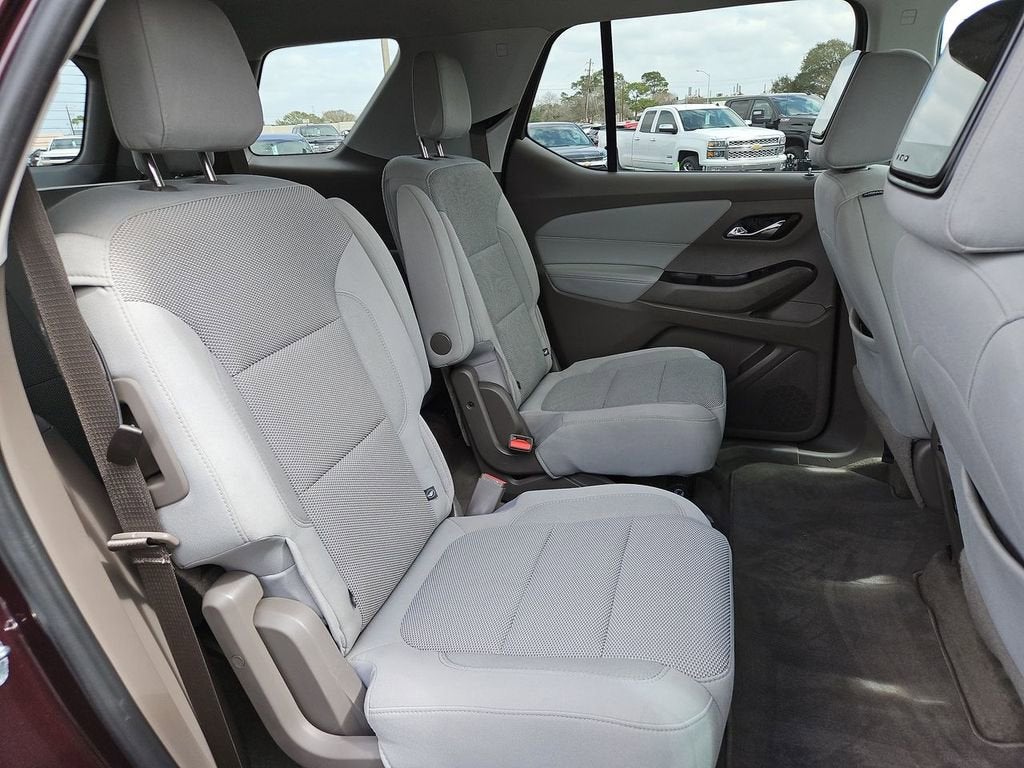 2018 Chevrolet Traverse LT Cloth
