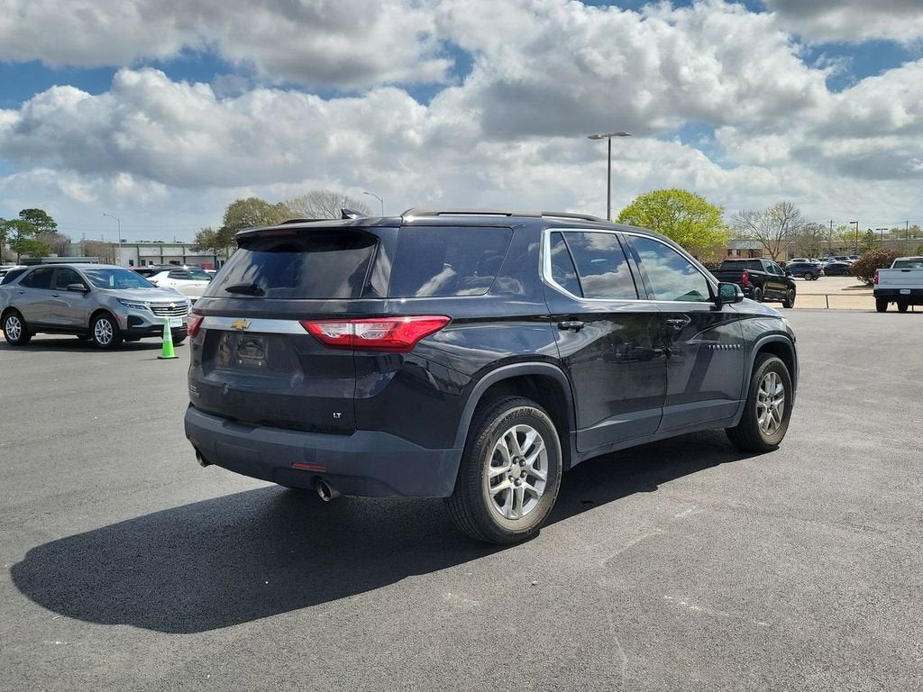2020 Chevrolet Traverse LT Cloth