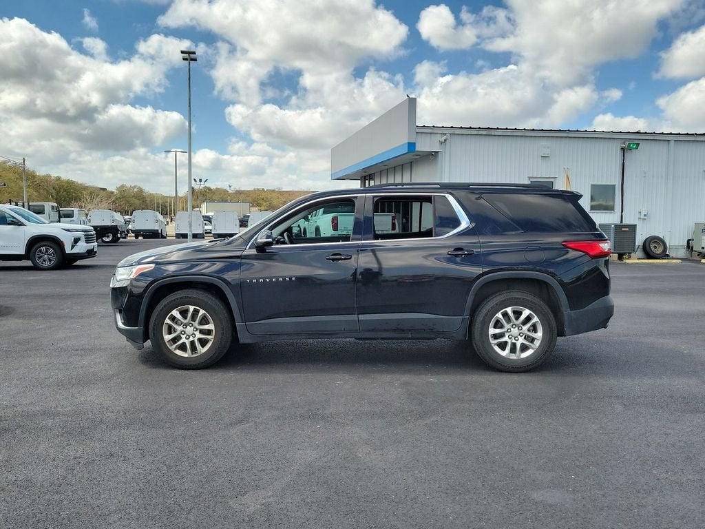 2020 Chevrolet Traverse LT Cloth