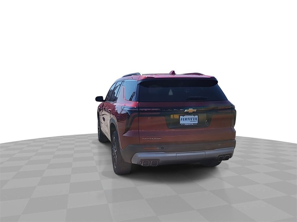 2025 Chevrolet Traverse LT