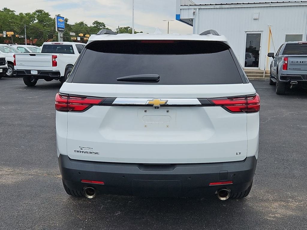 2022 Chevrolet Traverse LT Leather